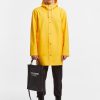 Stutterheim impermeabile di Stoccolma giallo - Stutterheim Raincoats 8V6X6223 uomini